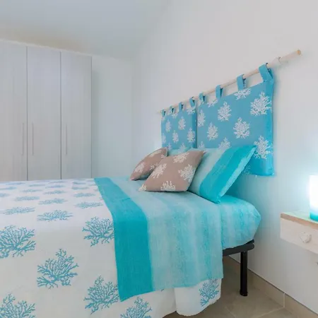 Feriehus Viola Torre Lapillo